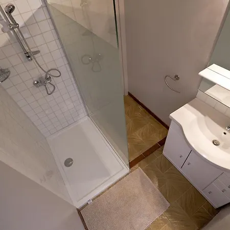 Clos Du Pere Clement Holiday home Visan